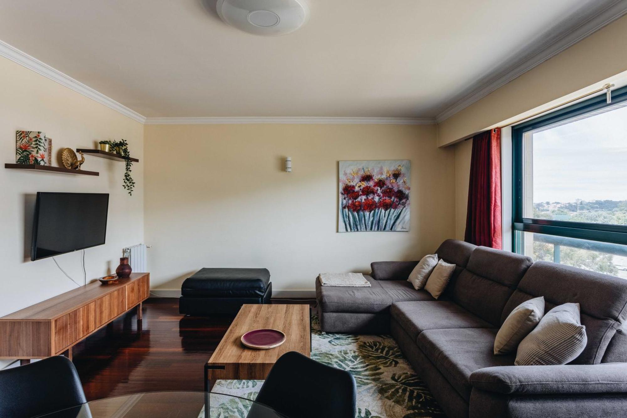 Апартаменты Great 1 Bdr Near Gaia Shopping Arrabida Esm Вила-Нова-ди-Гая Экстерьер фото